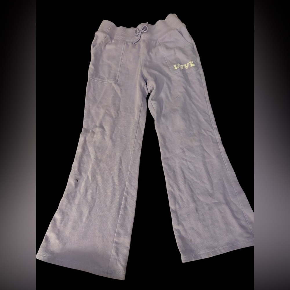 Girl, open wide sweatpants